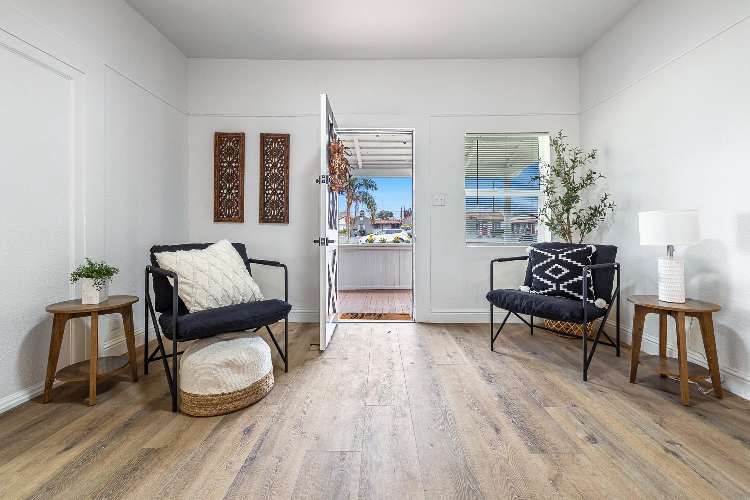 683 E Polk St, Coalinga, CA 93210