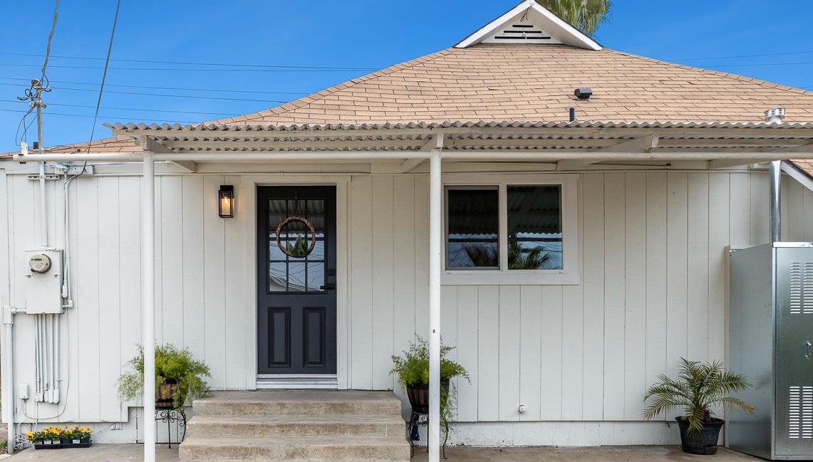 683 E Polk St, Coalinga, CA 93210