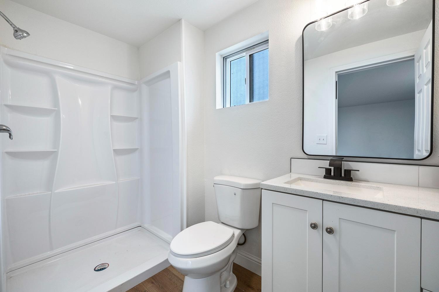 683 E Polk St, Coalinga, CA 93210